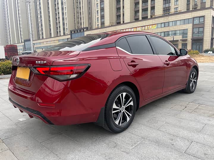 Фото 9 - Nissan Sylphy