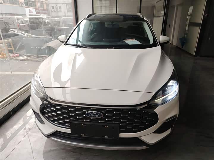 Фото 3 - Ford Focus