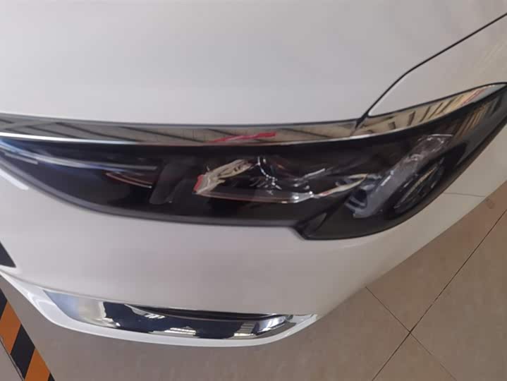 Фото 5 - Ford Escort