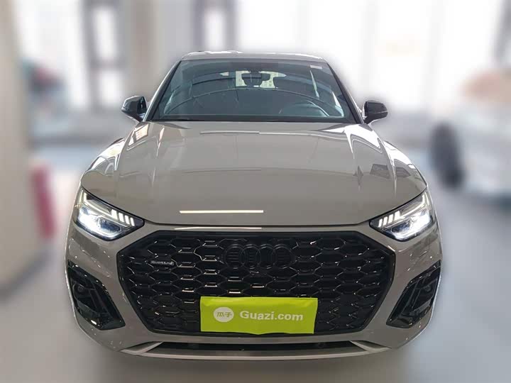 Фото 5 - Audi Q5L Sportback