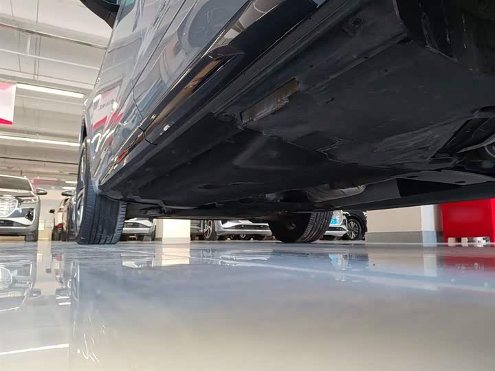 Фото 6 - Audi Q5L Sportback