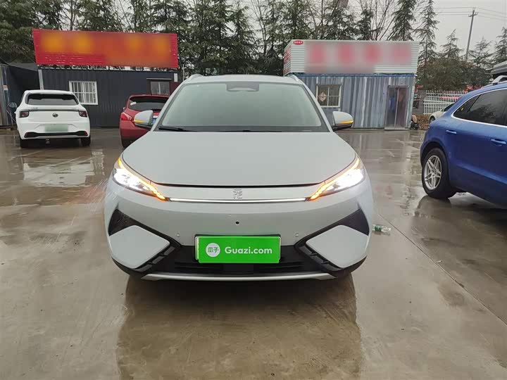 Фото 3 - BYD Yuan Plus