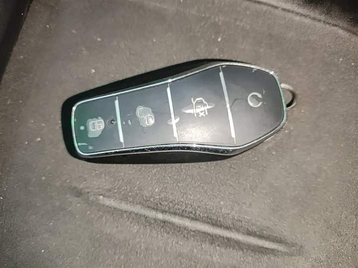 Фото 9 - BYD Yuan Plus