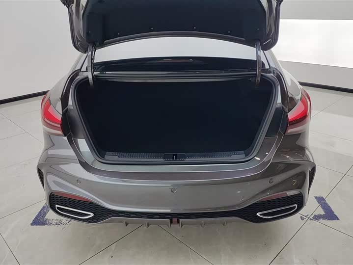 Фото 4 - MG Motor 5