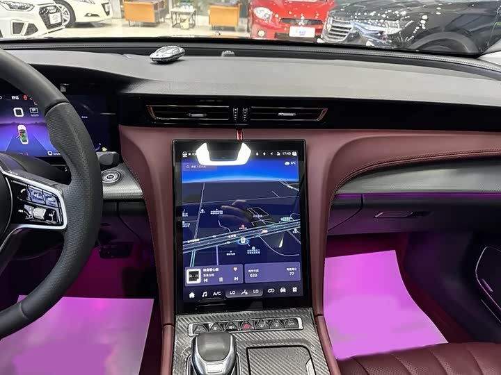 Фото 3 - Hongqi H5