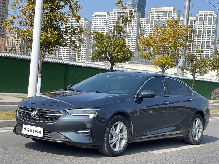 Фото 3 - Buick Regal