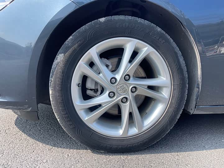 Фото 5 - Buick Regal