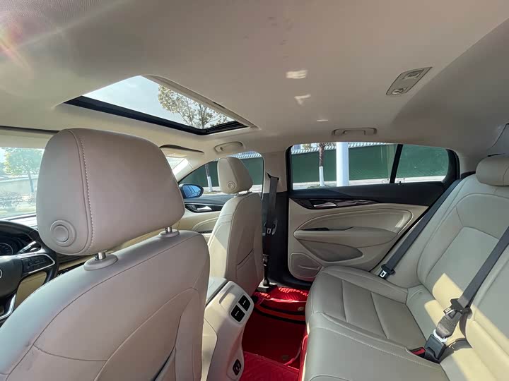 Фото 9 - Buick Regal