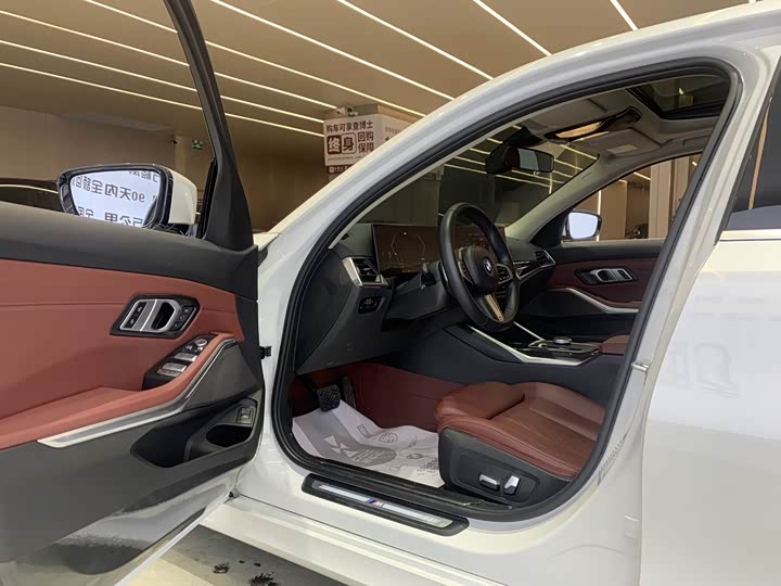 Фото 6 - BMW 3 Series