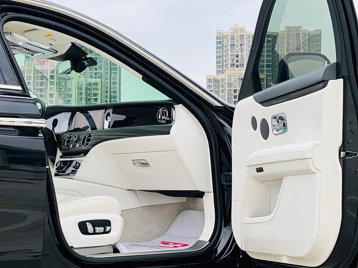 Фото 6 - Rolls-Royce Ghost