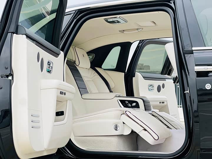 Фото 7 - Rolls-Royce Ghost