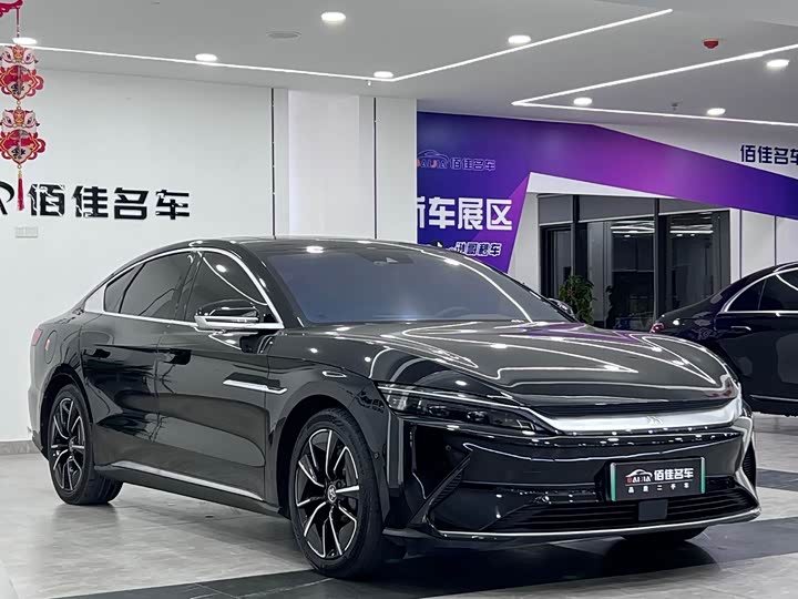 Фото 3 - BYD Han