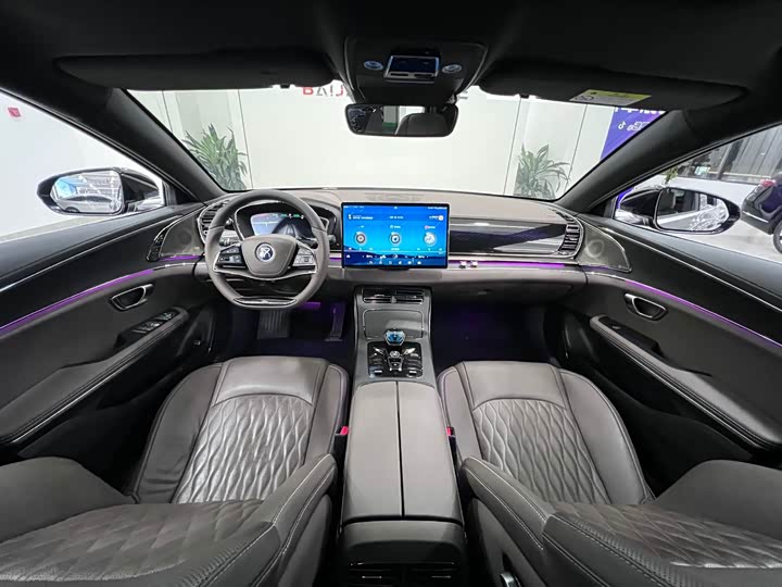 Фото 8 - BYD Han