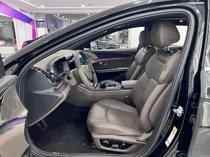 Фото 9 - BYD Han