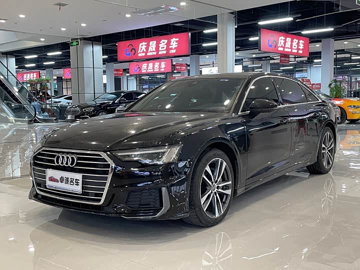 Фото 1 - Audi A6L