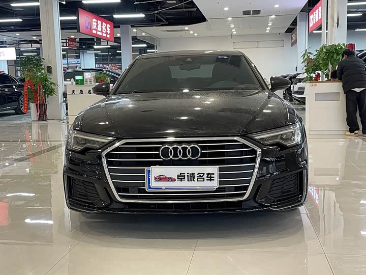 Фото 2 - Audi A6L
