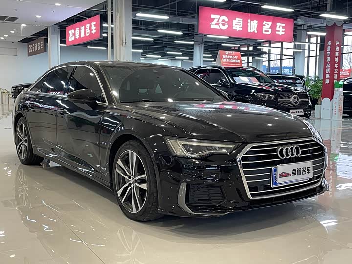 Фото 3 - Audi A6L