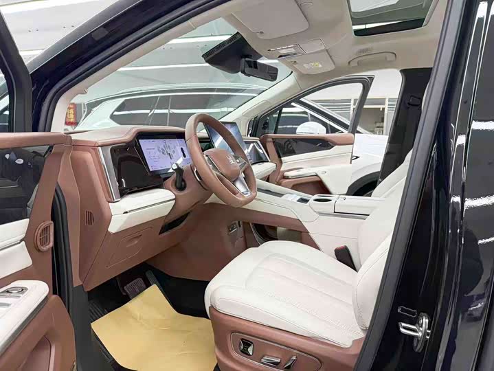 Фото 7 - BYD Xia