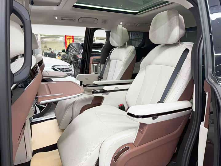 Фото 8 - BYD Xia