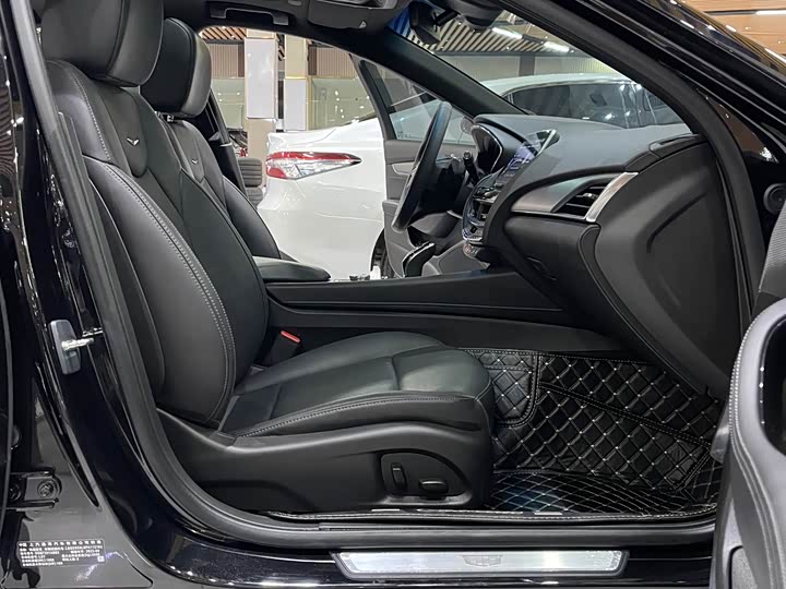 Фото 5 - Cadillac CT5