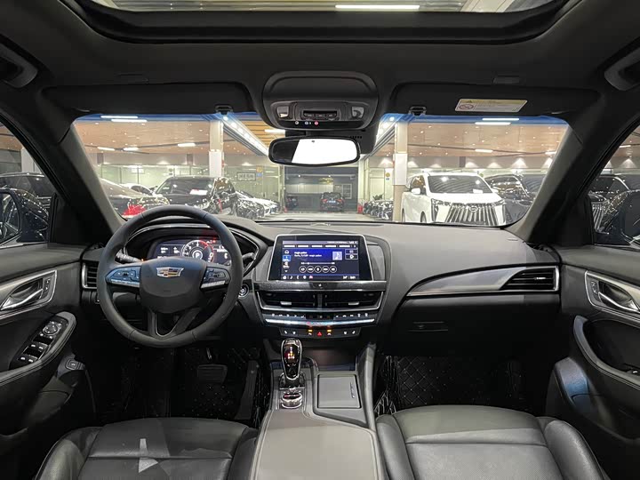 Фото 6 - Cadillac CT5