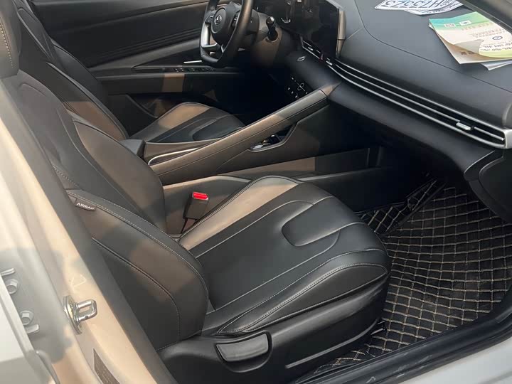 Фото 7 - Hyundai Elantra N line