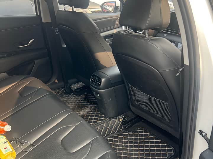 Фото 8 - Hyundai Elantra N line