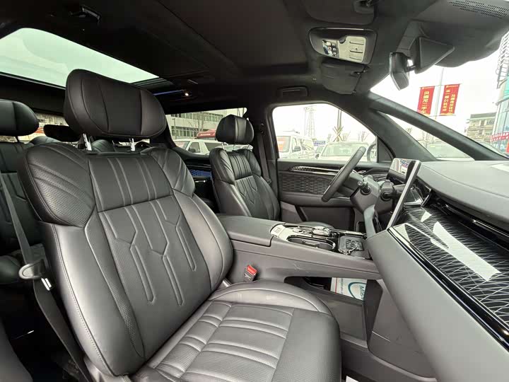 Фото 5 - Zeekr 009