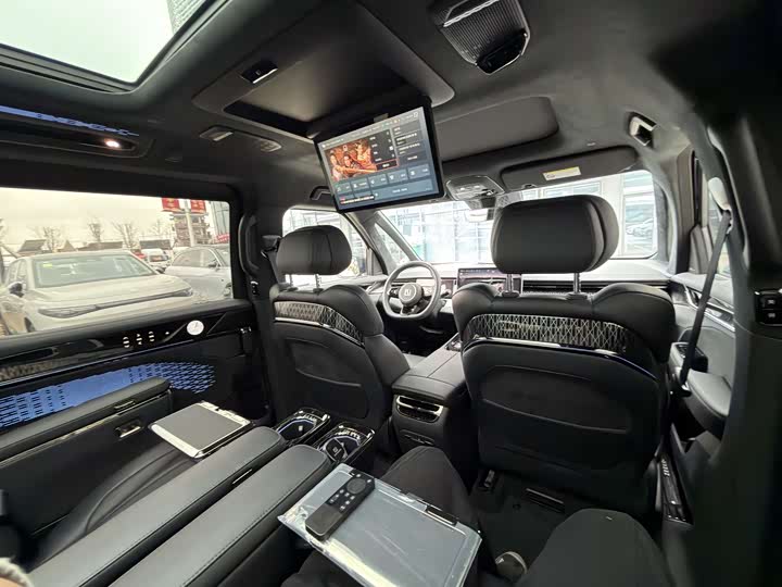 Фото 9 - Zeekr 009