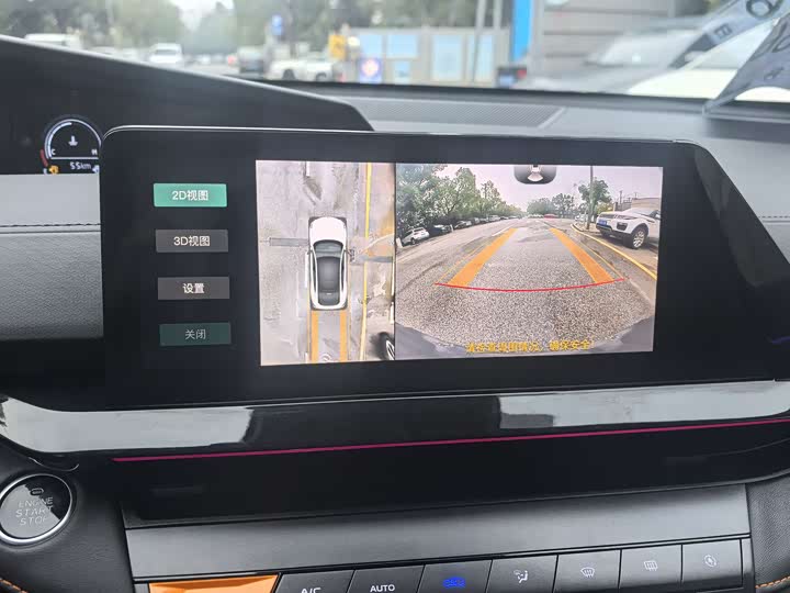 Фото 9 - Changan UNI-V