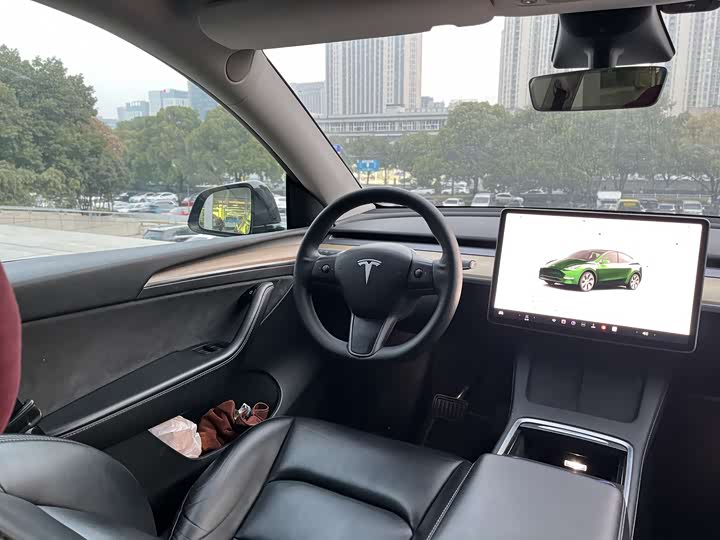 Фото 9 - Tesla Model Y