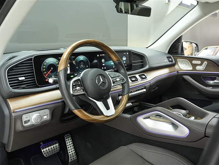Фото 7 - Mercedes-Benz GLS-Class
