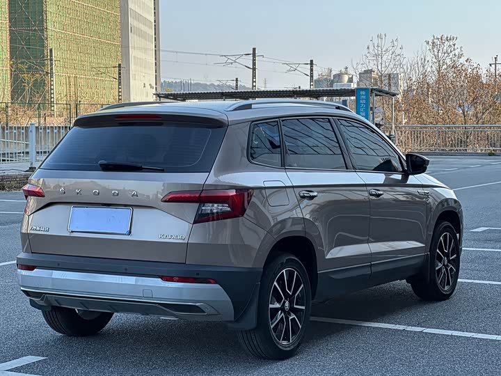 Фото 6 - Skoda Karoq