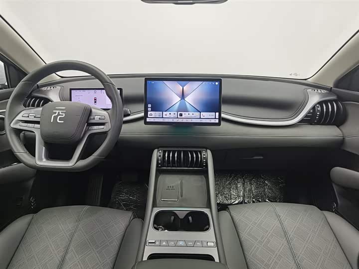 Фото 5 - BYD Yuan Plus