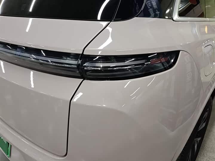 Фото 8 - LiXiang L7