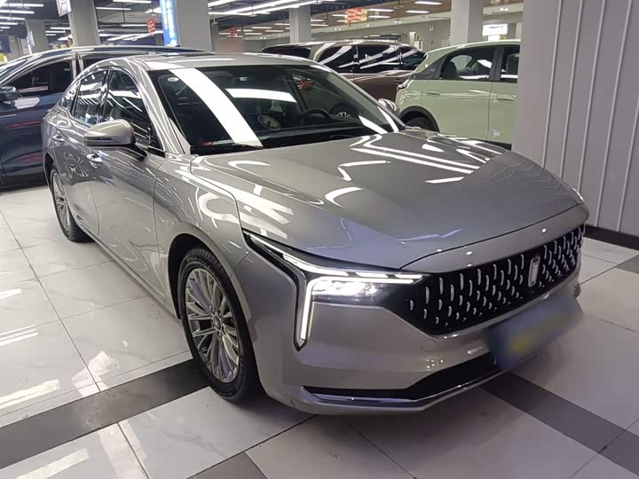 Фото 4 - Bestune B70