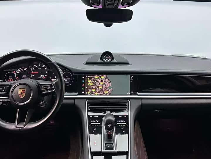 Фото 9 - Porsche Panamera