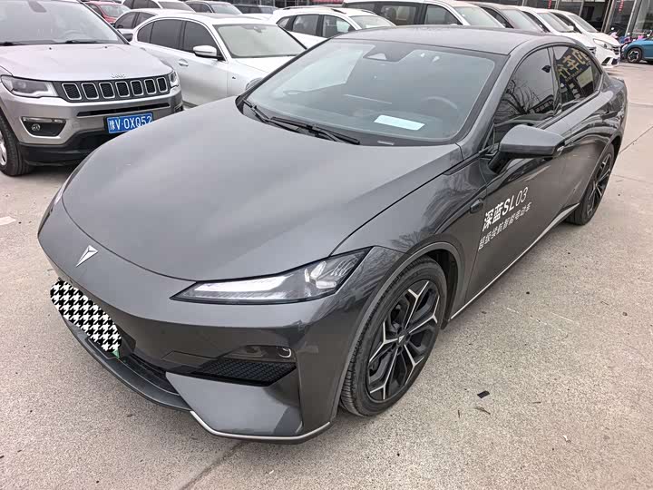 Фото 1 - Changan Deepal SL03