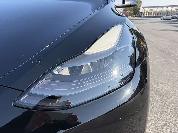 Фото 4 - Tesla Model Y