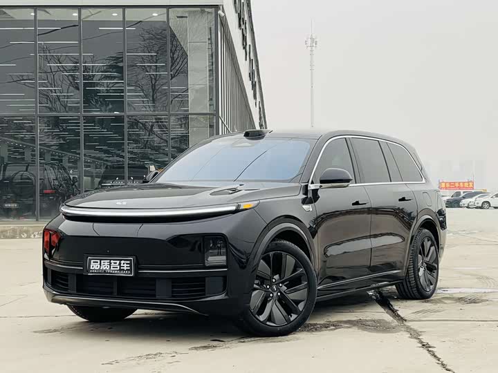 Фото 1 - LiXiang L9