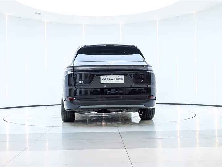 Фото 6 - LiXiang L7