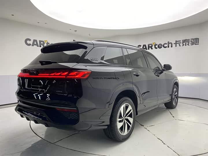 Фото 5 - Audi Q6