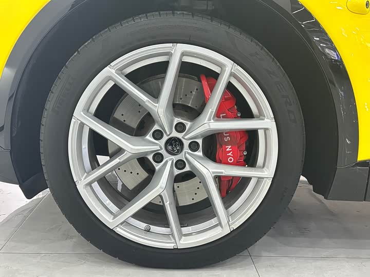 Фото 8 - Lotus Eletre