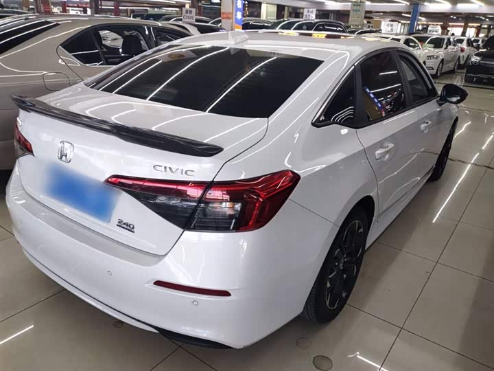 Фото 7 - Honda Civic