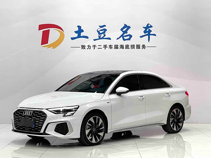 Фото 1 - Audi A3