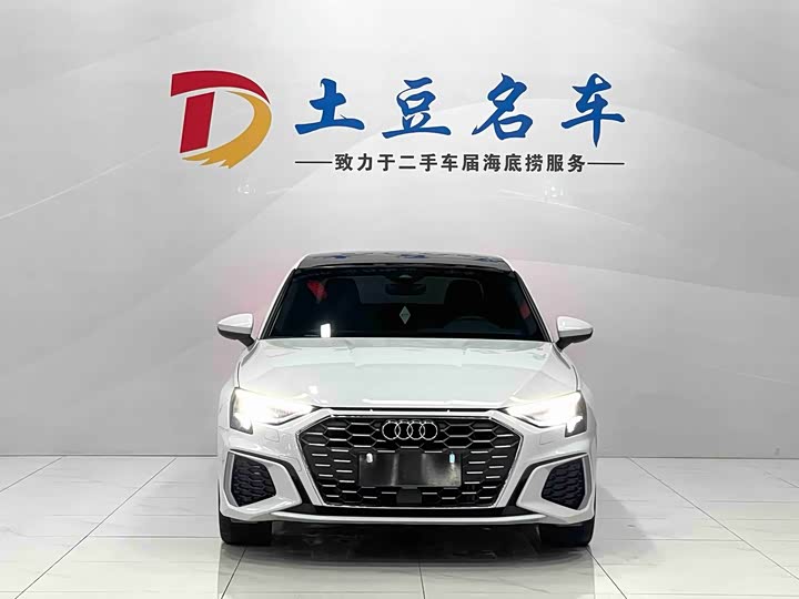 Фото 2 - Audi A3