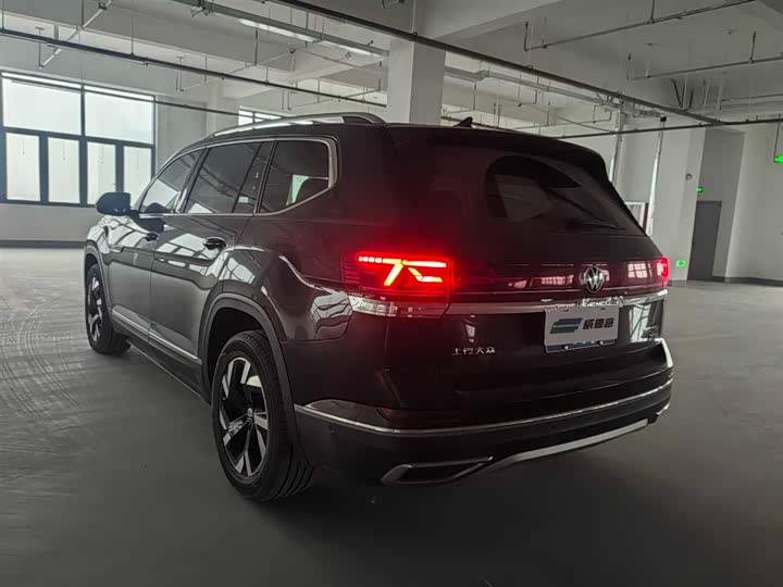 Фото 4 - Volkswagen Teramont Pro