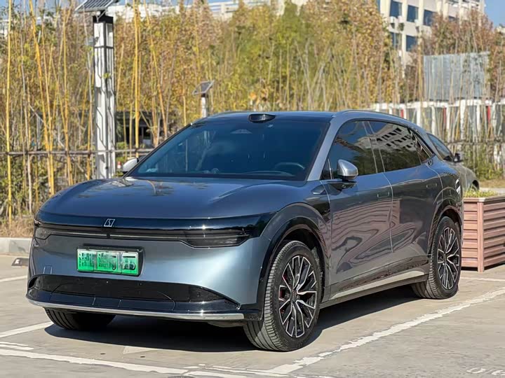 Фото 1 - Zeekr 7X