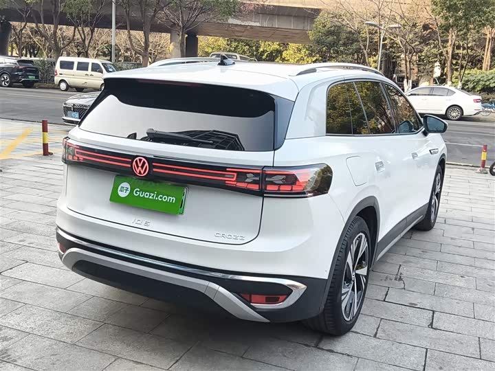 Фото 7 - Volkswagen ID.6 Crozz