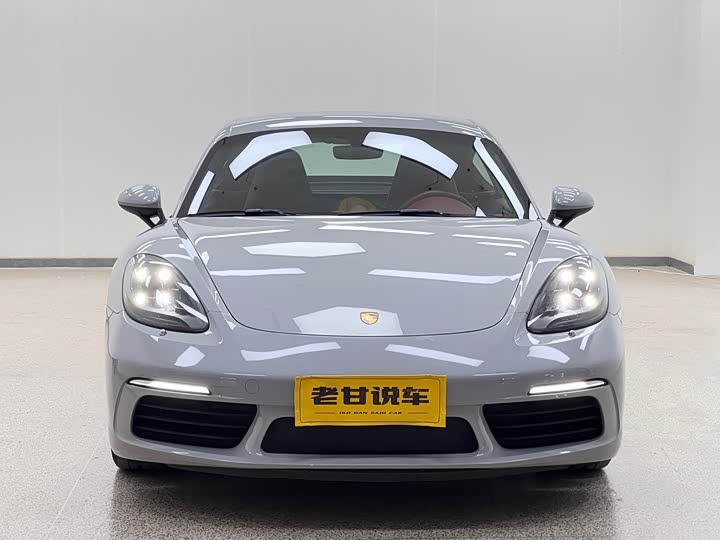 Фото 2 - Porsche 718